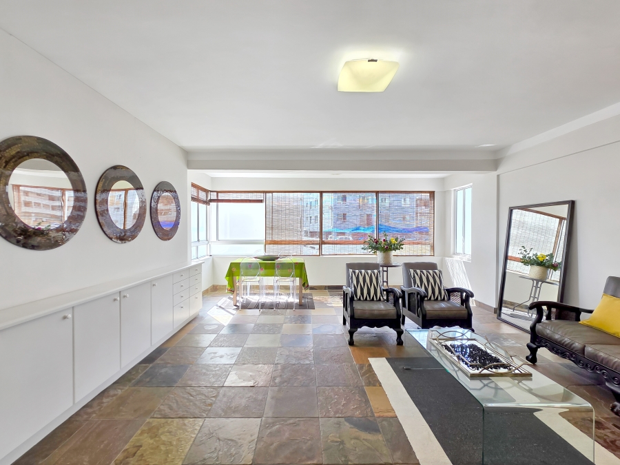 2 Bedroom Property for Sale in Three Anchor Bay Western Cape